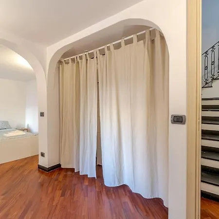 Апартаменты Flip House *