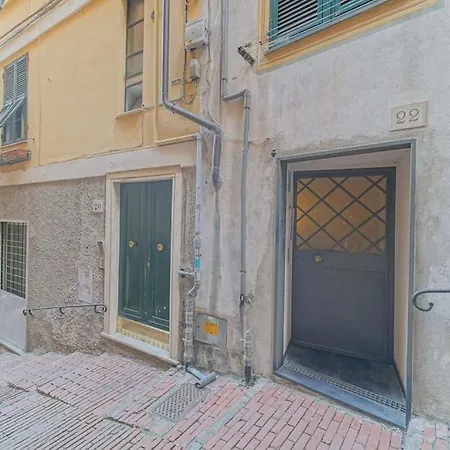 Apartment Flip House