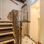 Flip House Lejlighed Genova